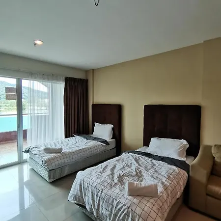 Spacious & Homey Apartment At Marina Island By Jomy Homestay Lumut Exterior photo