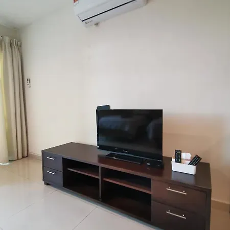 Spacious & Homey Apartment At Marina Island By Jomy Homestay Lumut Exterior photo