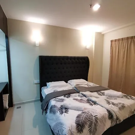 Spacious & Homey Apartment At Marina Island By Jomy Homestay Lumut Exterior photo