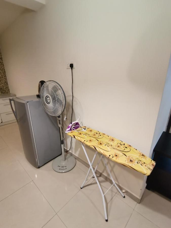 Apartment Spacious & Homey At Marina Island By Jomy *